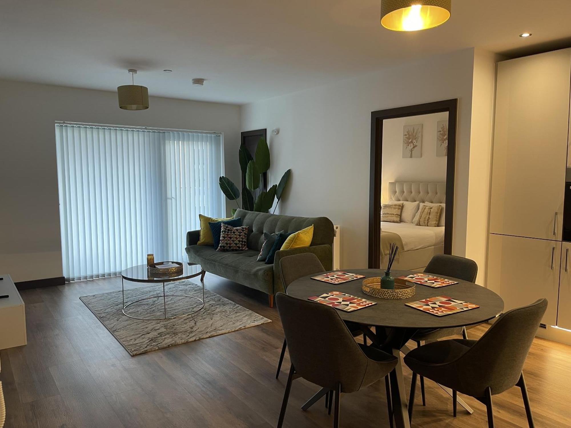 The Godfreys, Edinburgh Way, Harlow Exterior photo
